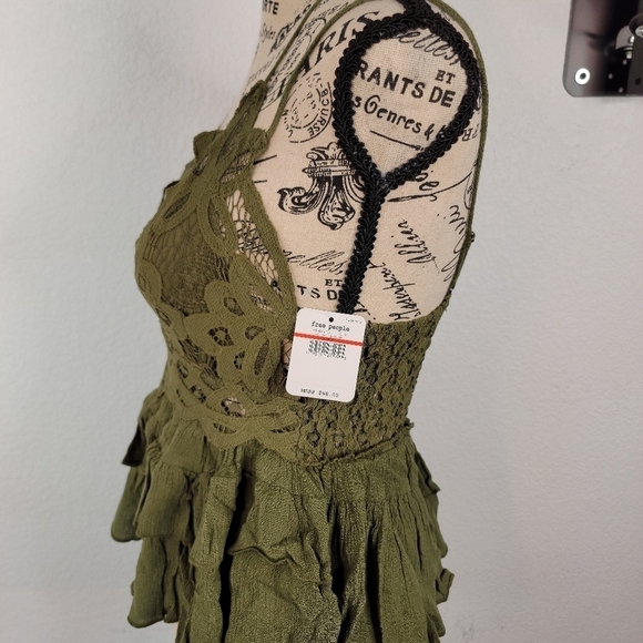 NEW Free People Adella Cami Crochet Lace Top V Neck Olive Sparrow Green - Picture 5 of 12